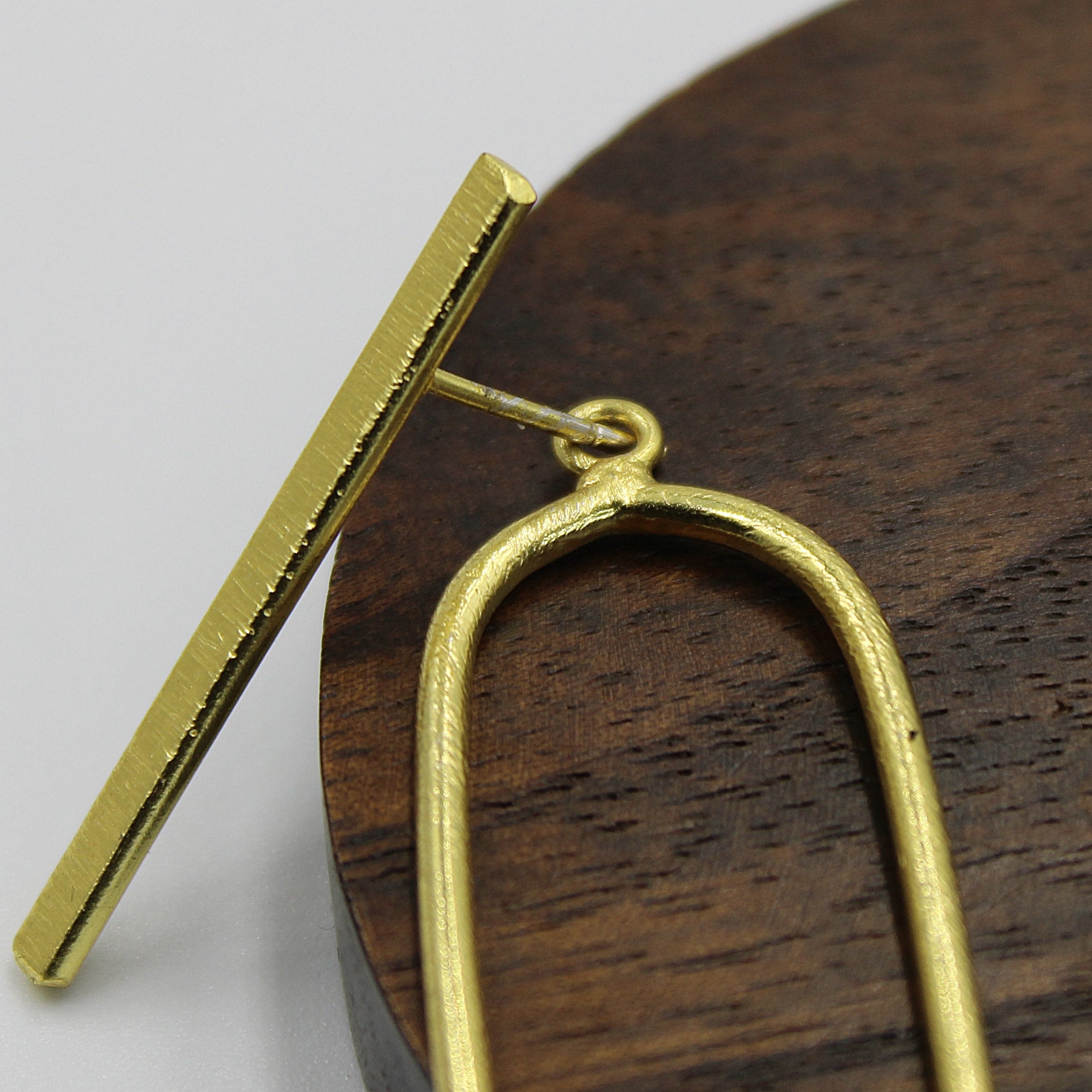 Pendientes MODIGLIANI bañado en oro - Diseño con carácter