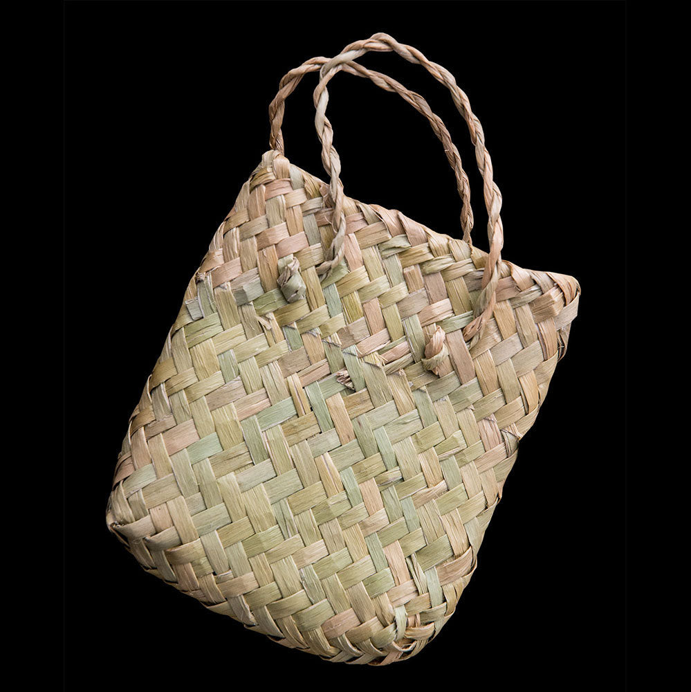 Andrew Savage (From Survivor) Koru